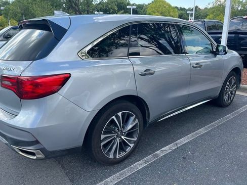 Used 2020 Acura MDX w/ Technology Package FWD image 3