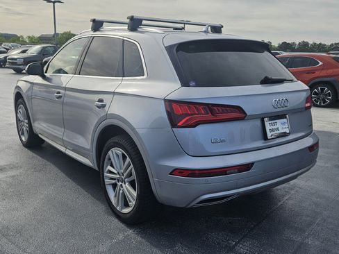 Used 2019 Audi Q5 2.0T Premium Plus w/ Premium Plus Package image 4