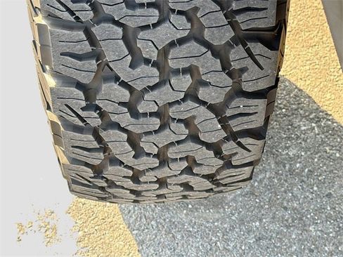 Used 2022 Jeep Wrangler Unlimited Rubicon 4xe image 44