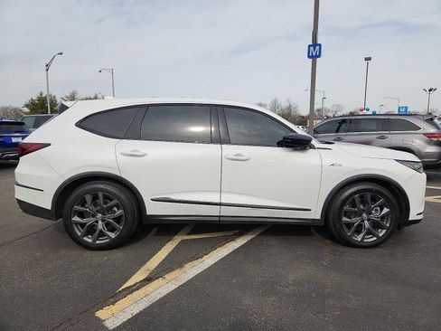 Used 2023 Acura MDX A-Spec image 7