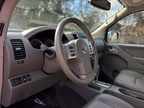 Used 2019 Nissan Frontier SL image 36