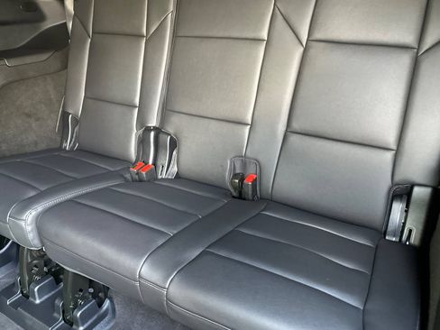 Used 2025 Cadillac Escalade Luxury w/ LPO, Floor Liner Package RWD image 18