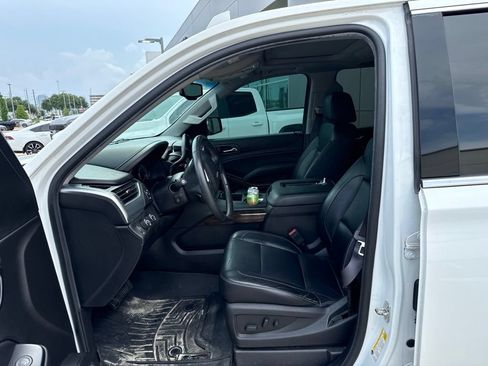 Used 2017 Chevrolet Suburban LT AWD/4WD image 2