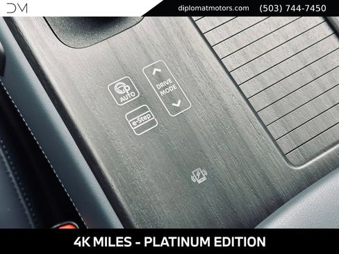 Used 2025 Nissan Ariya Platinum AWD/4WD image 43