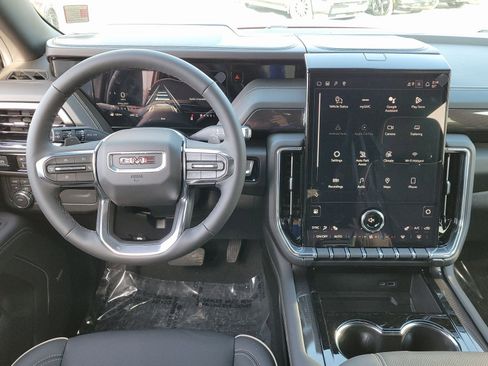 New 2026 GMC Yukon Elevation AWD/4WD image 9