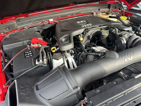 Used 2019 Jeep Wrangler Unlimited Sport S AWD/4WD image 43