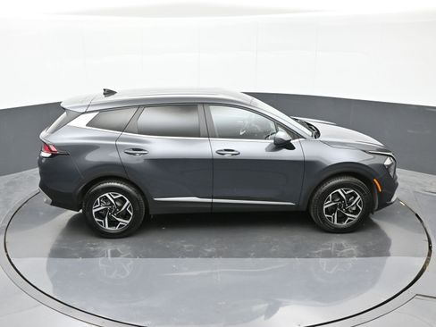 Used 2023 Kia Sportage LX image 36