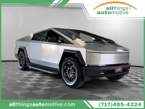 Used 2024 Tesla Cybertruck AWD Crew Cab image 1
