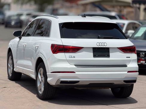 Used 2020 Audi Q3 2.0T Premium AWD/4WD image 7