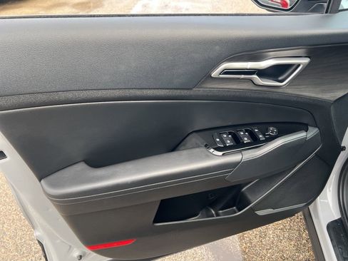 Certified 2024 Kia Sportage X-Line w/ X-Line Premium Package image 7