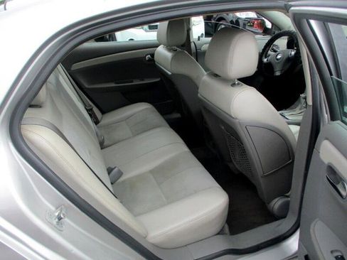 Used 2008 Chevrolet Malibu LT w/ HFV6 Engine Package image 8