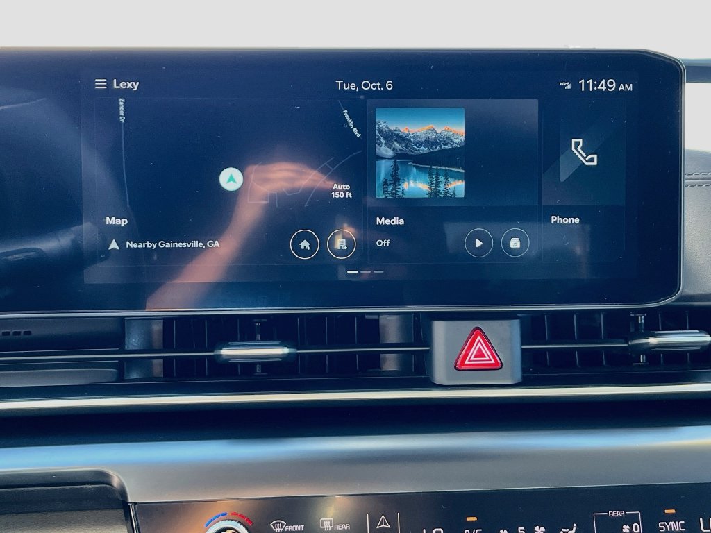 Certified 2025 Kia Carnival FWD image 22