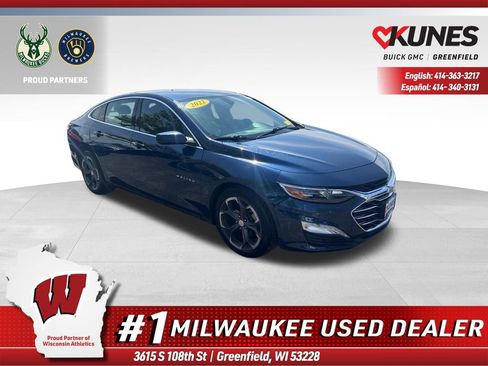Used 2022 Chevrolet Malibu LT FWD image 1