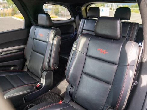 Used 2016 Dodge Durango R/T w/ Technology Group AWD/4WD image 24