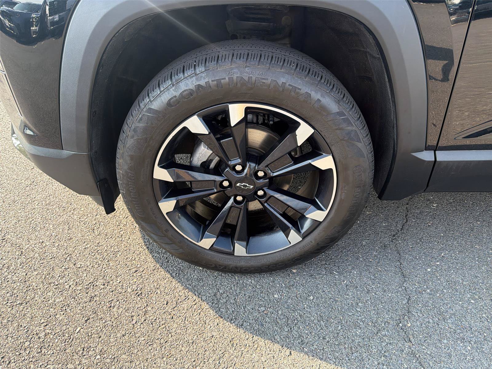 Used 2025 Chevrolet Equinox RS FWD image 28