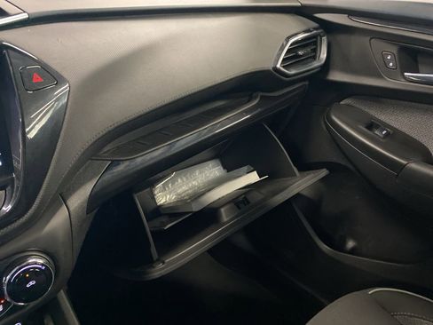 Used 2023 Chevrolet TrailBlazer LT w/ Convenience Package image 33