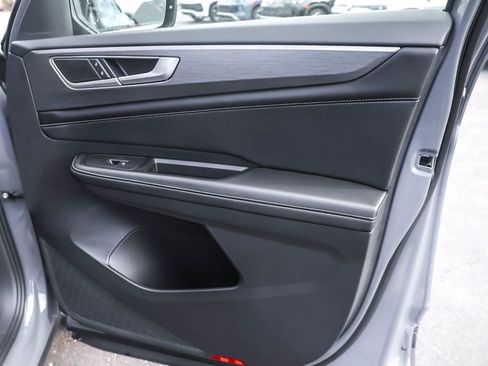 New 2026 Volkswagen Atlas Cross Sport SE image 44