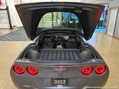 Used 2009 Chevrolet Corvette ZR1 w/ Preferred Equipment Group RWD image 37