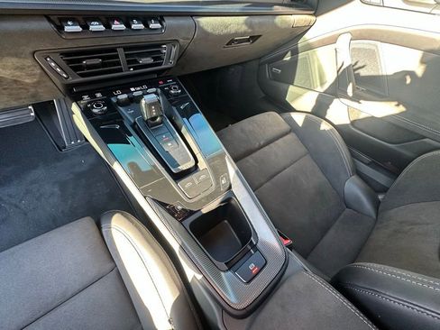 Used 2025 Porsche 911 Targa 4 GTS image 30