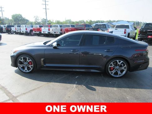 Used 2019 Kia Stinger GT RWD image 9