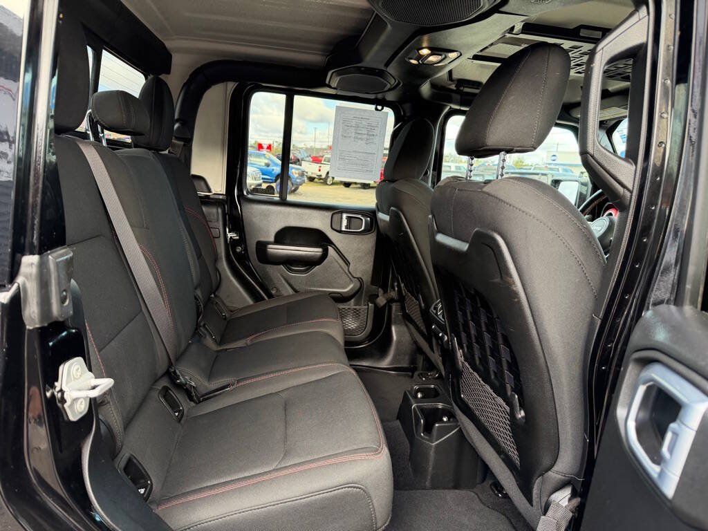 Used 2021 Jeep Gladiator Rubicon w/ Dual Top Group AWD/4WD image 54