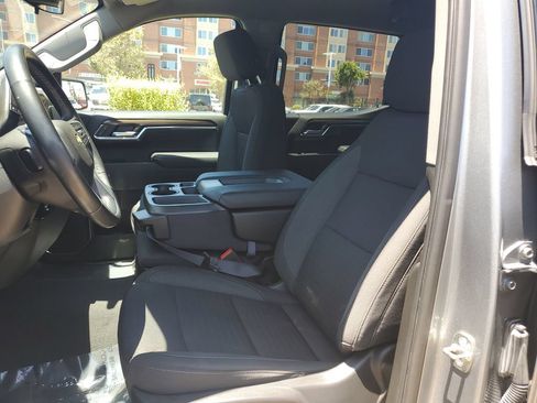 Used 2023 Chevrolet Silverado 1500 LT RWD image 18