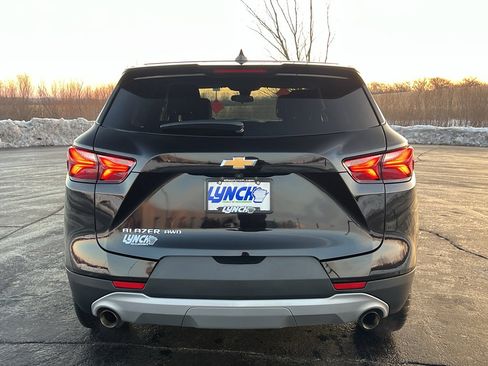 Used 2021 Chevrolet Blazer LT image 3