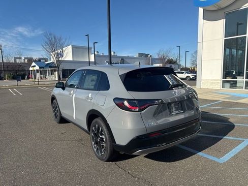 New 2026 Honda HR-V EX-L image 6