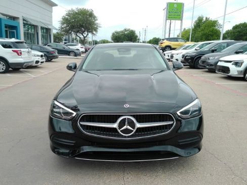 Used 2022 Mercedes-Benz C 300 Sedan image 2