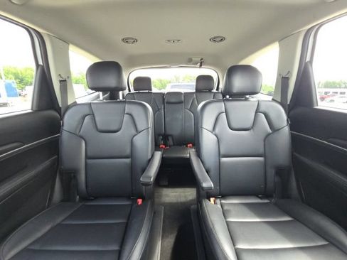 Used 2024 Kia Telluride S w/ S Sunroof Package FWD image 17