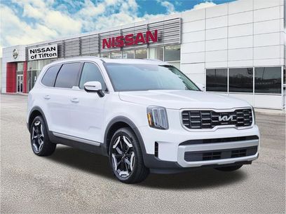 Used 2025 Kia Telluride S