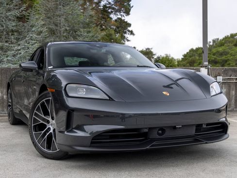 Certified 2025 Porsche Taycan RWD image 9