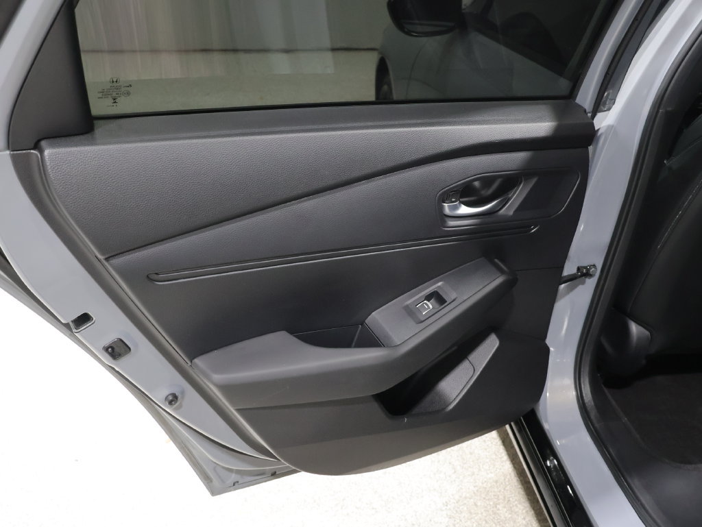 Used 2024 Honda Accord Sport image 19