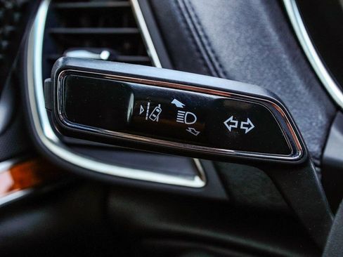 Used 2020 Lincoln Nautilus Reserve AWD/4WD image 28