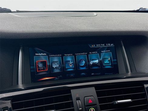 Used 2017 BMW X4 M40i image 9