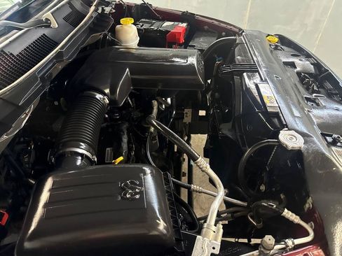 Used 2020 RAM 1500 Warlock AWD/4WD image 27