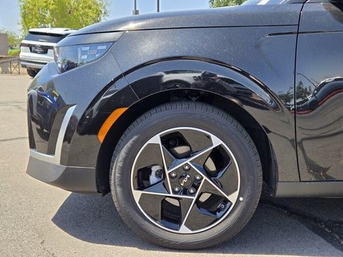 Certified 2025 Kia Soul EX FWD image 9
