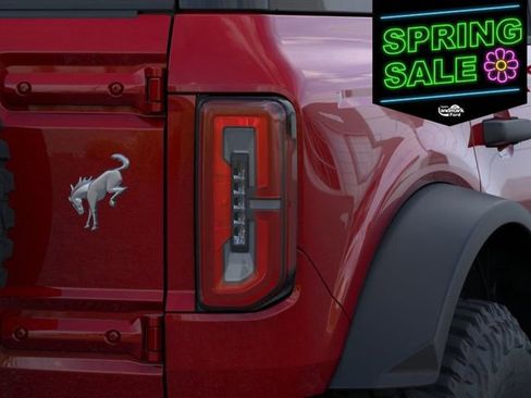 New 2025 Ford Bronco Badlands image 24