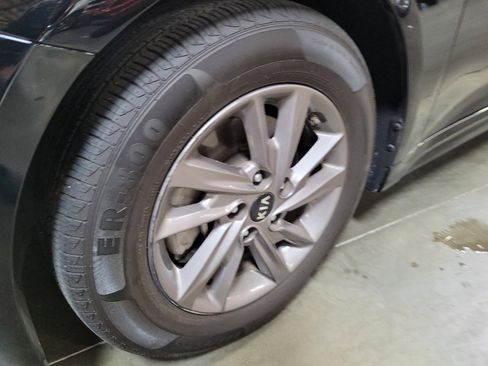 Used 2020 Kia Optima LX FWD image 31