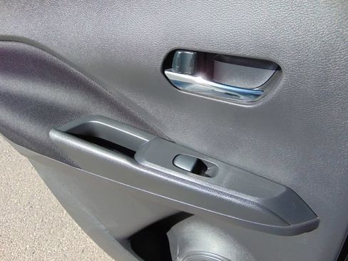 Used 2023 Nissan Kicks SV FWD image 22