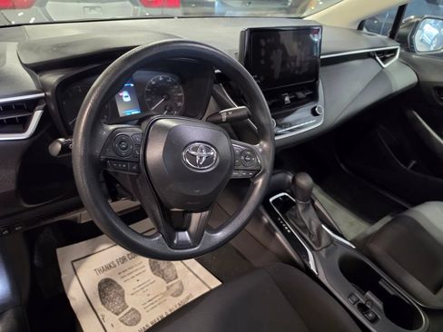 Used 2024 Toyota Corolla LE FWD image 4