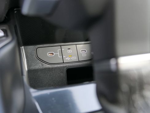 New 2026 Kia Sorento S FWD image 20