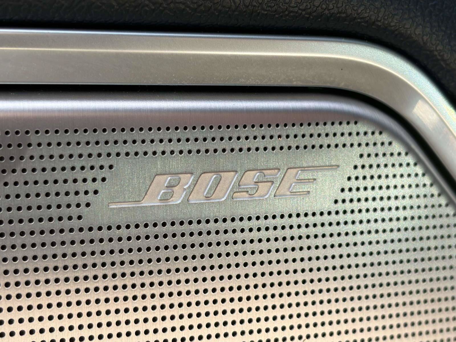 Used 2023 Chevrolet Silverado 1500 High Country RWD image 9