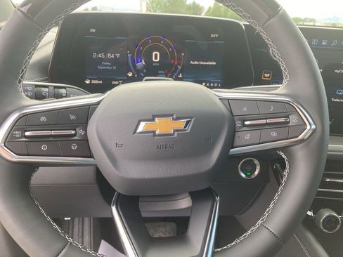 New 2026 Chevrolet Traverse LT w/ Enhanced Driving Package image 18