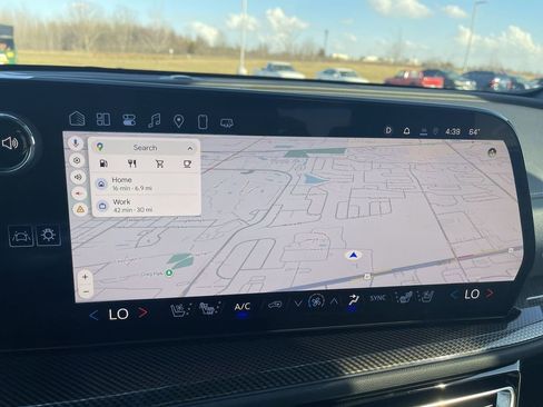 Used 2025 Chevrolet Traverse High Country w/ LPO, Floor Liner Package image 28