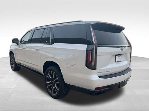 Certified 2021 Cadillac Escalade ESV Sport Platinum image 6