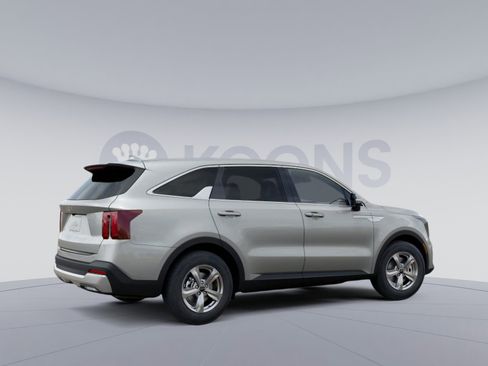 New 2026 Kia Sorento LX image 8