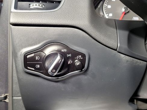 Used 2015 Audi Q5 2.0T Premium Plus image 39