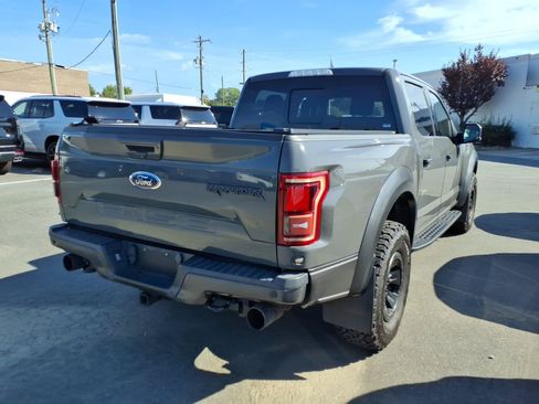 Used 2018 Ford F150 Raptor w/ Equipment Group 802A Luxury AWD/4WD image 7