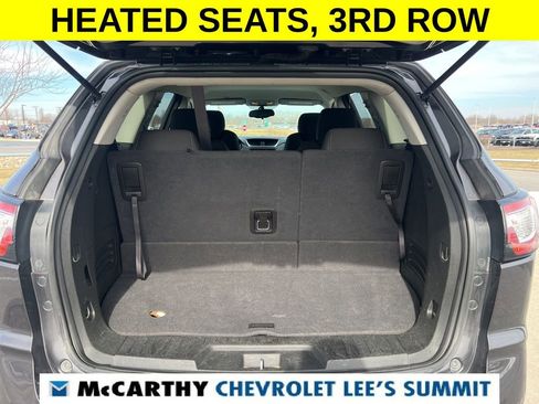 Used 2017 Chevrolet Traverse LT w/ Style and Technology Package image 34